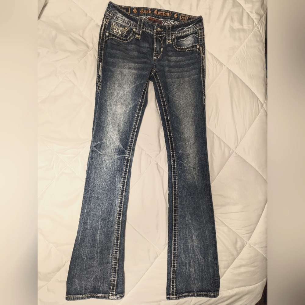 NWOT Rock Revival Rhinestone Bootcut Yui Jeans 26